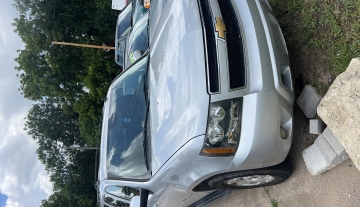 2010 CHEVROLET SUBURBAN 